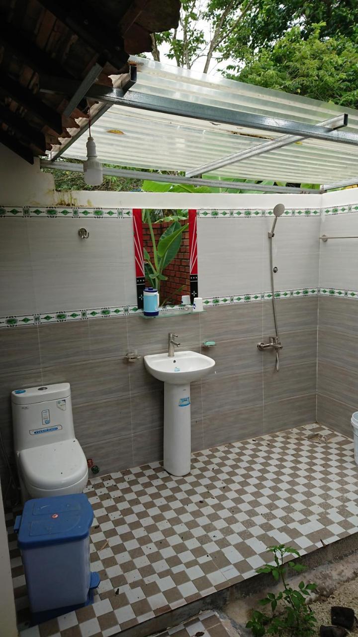 Vuonthuguesthousegarden Kon Tum Exterior photo